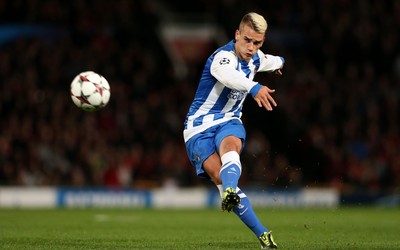 正大体育快讯-乌克兰队这球团队精神满分