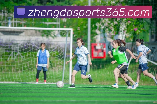 退市倒计时：手跌停封单锁仓，股东或将面临惨痛损失(股市停牌与退市是什么意思)